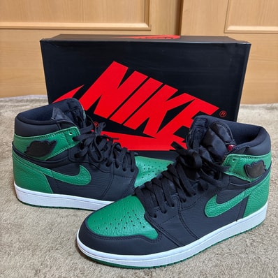 Nike Air Jordan 1 Retro High OG "Black/Pine Green" (2020)