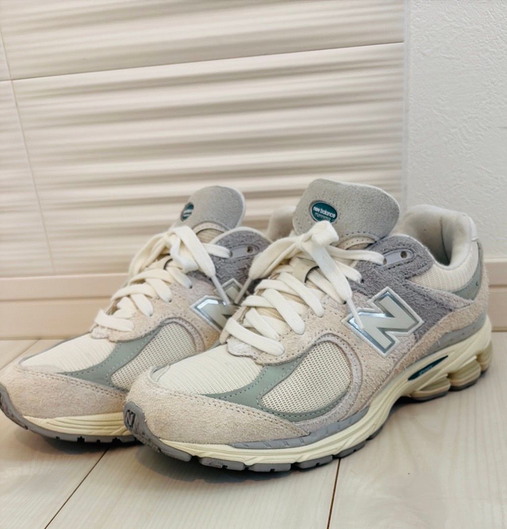 New Balance 2002R "Off White/Cream/Grey"