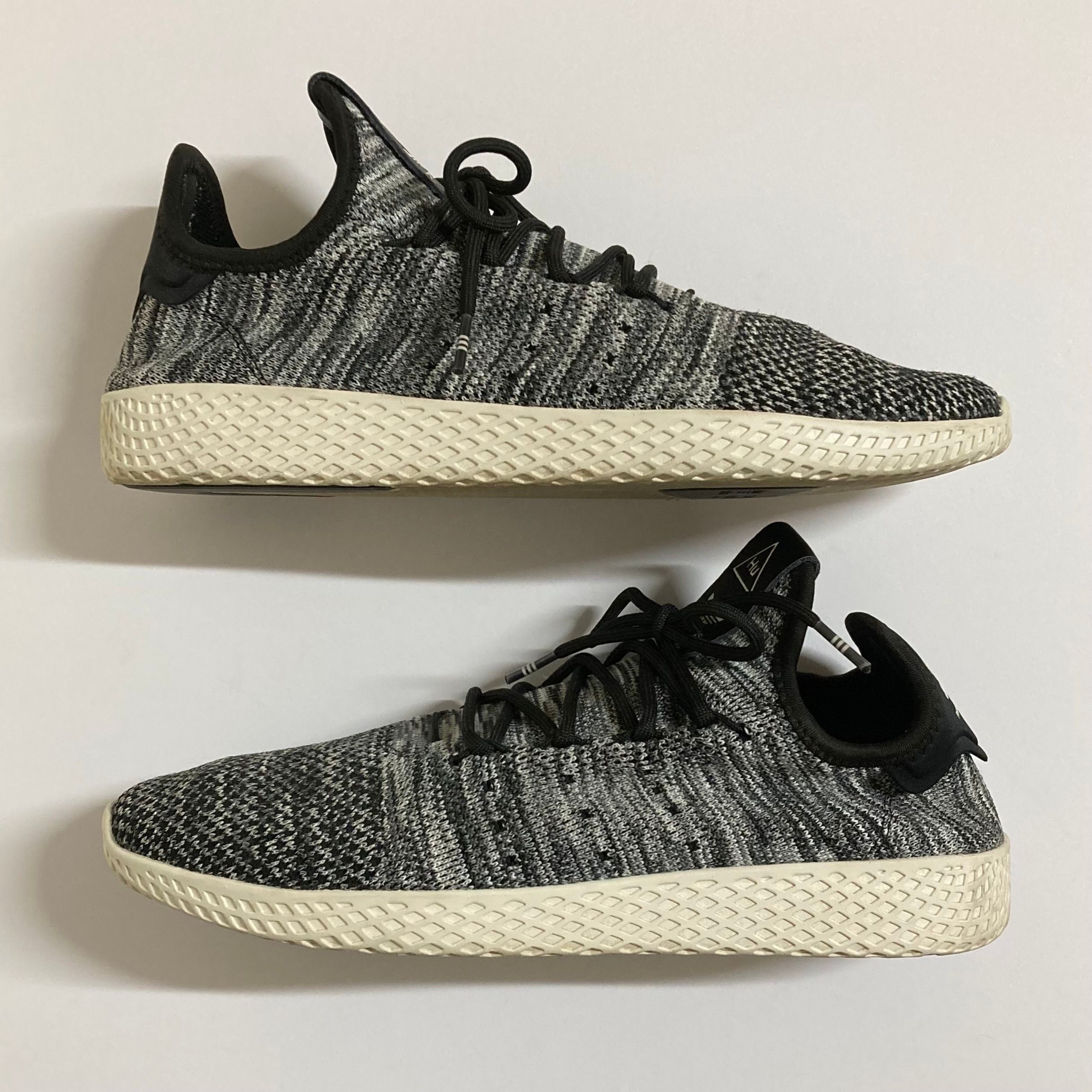 Pharrell Williams × adidas Tennis HU PK "Oreo"