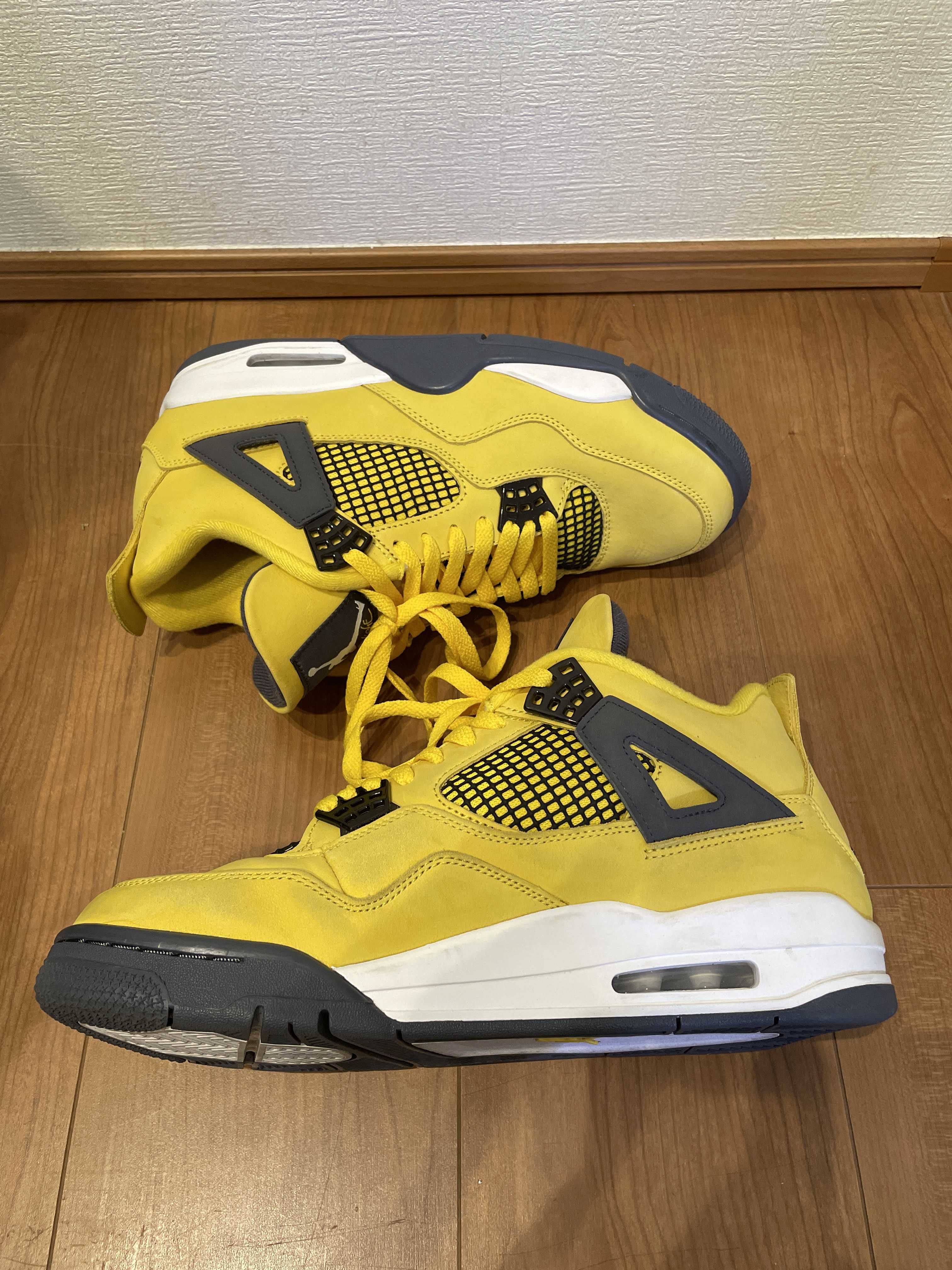 Nike Air Jordan 4 "Tour Yellow"