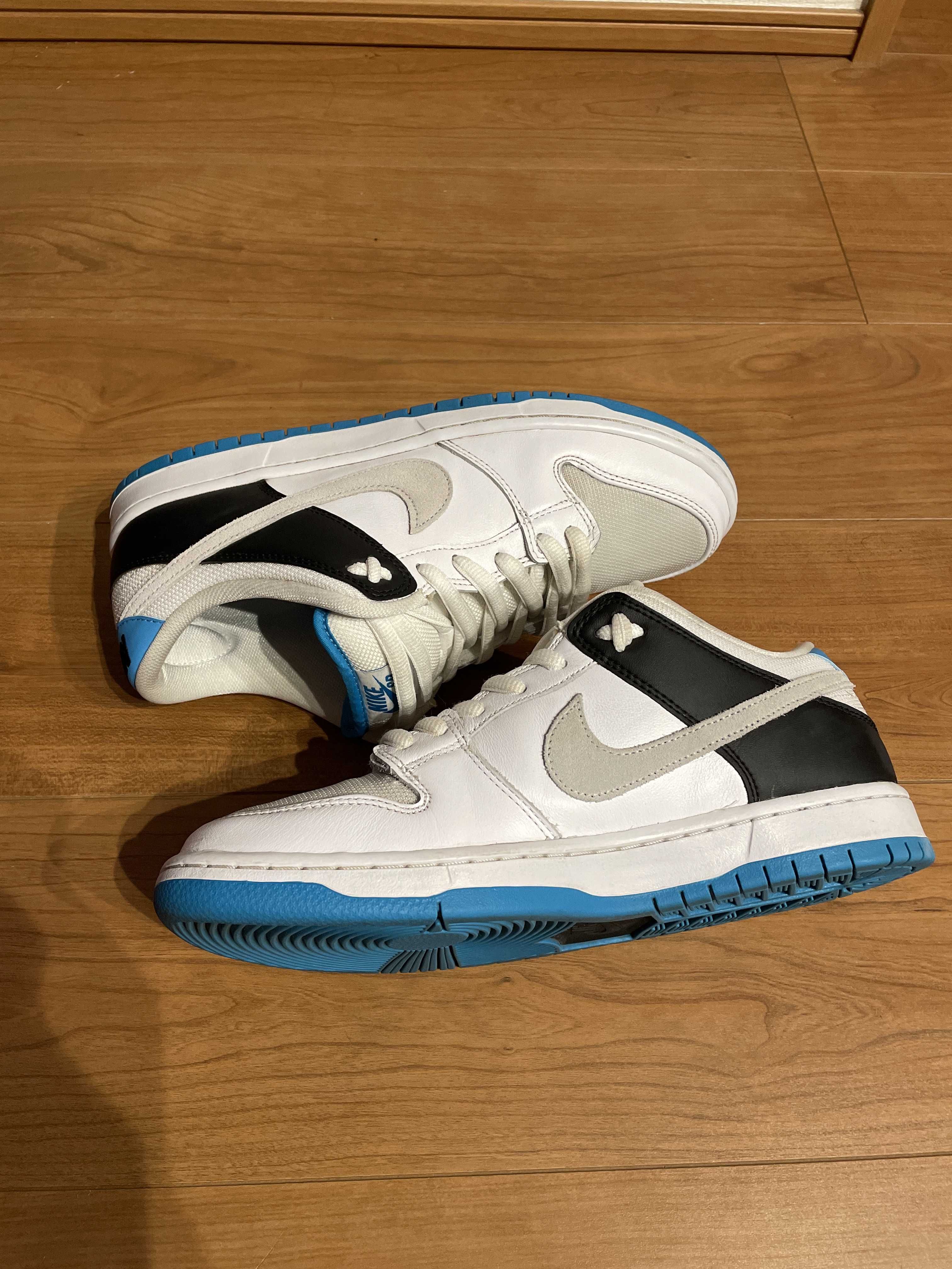 Nike SB Dunk Low "Laser Blue"