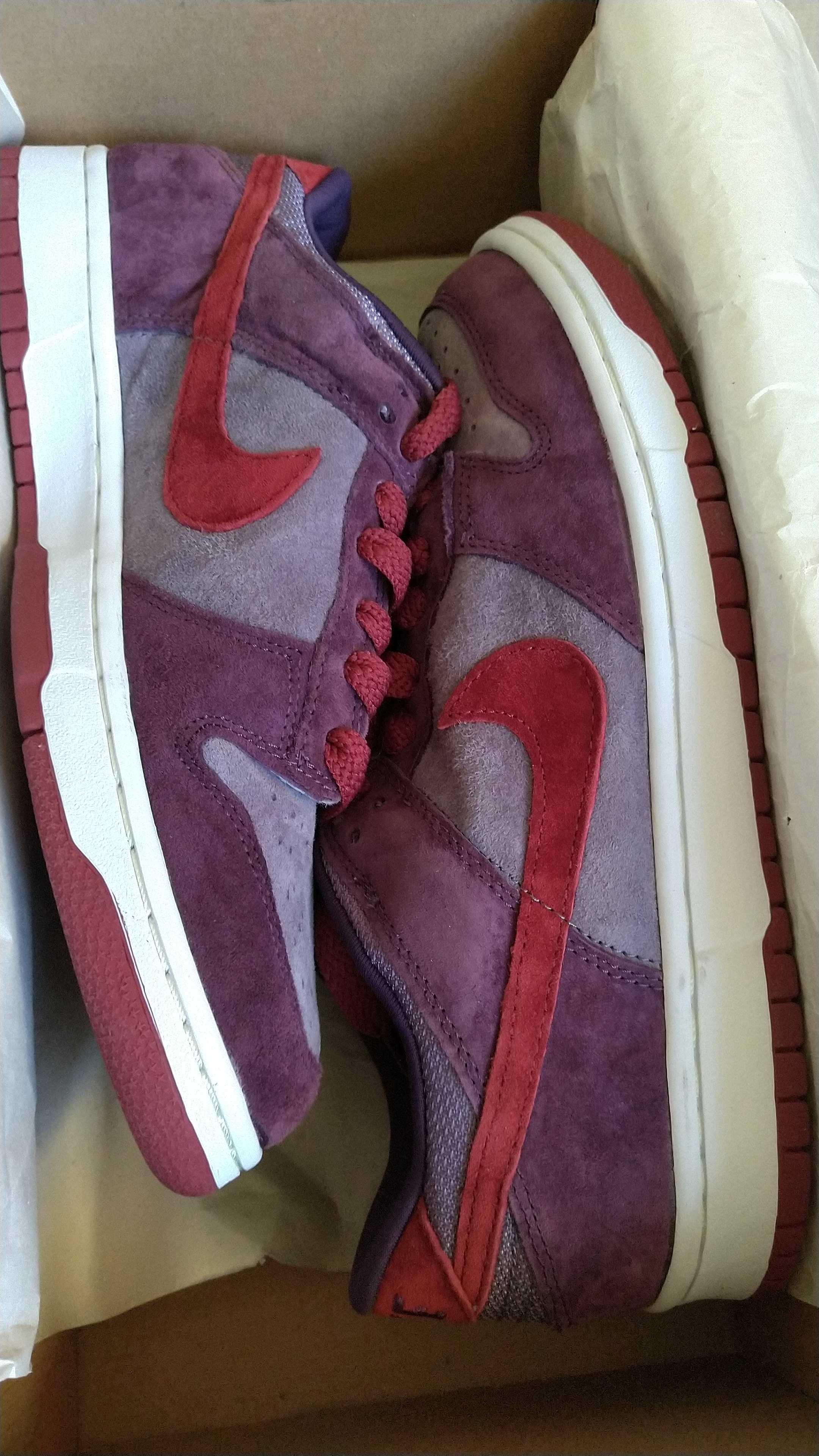 Nike Dunk Low "Plum"
