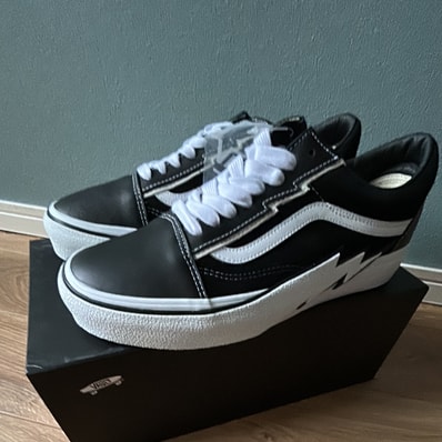 MASTERMIND WORLD × Vault by Vans Old Skool Bolt VLT LX