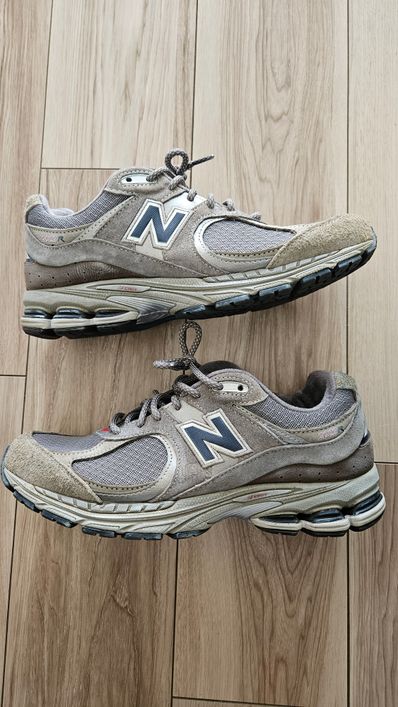 New Balance 2002R "Gray"