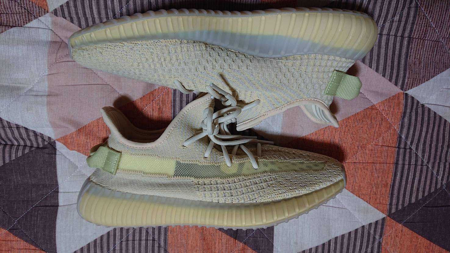 adidas YEEZY Boost 350 V2 "Flax"