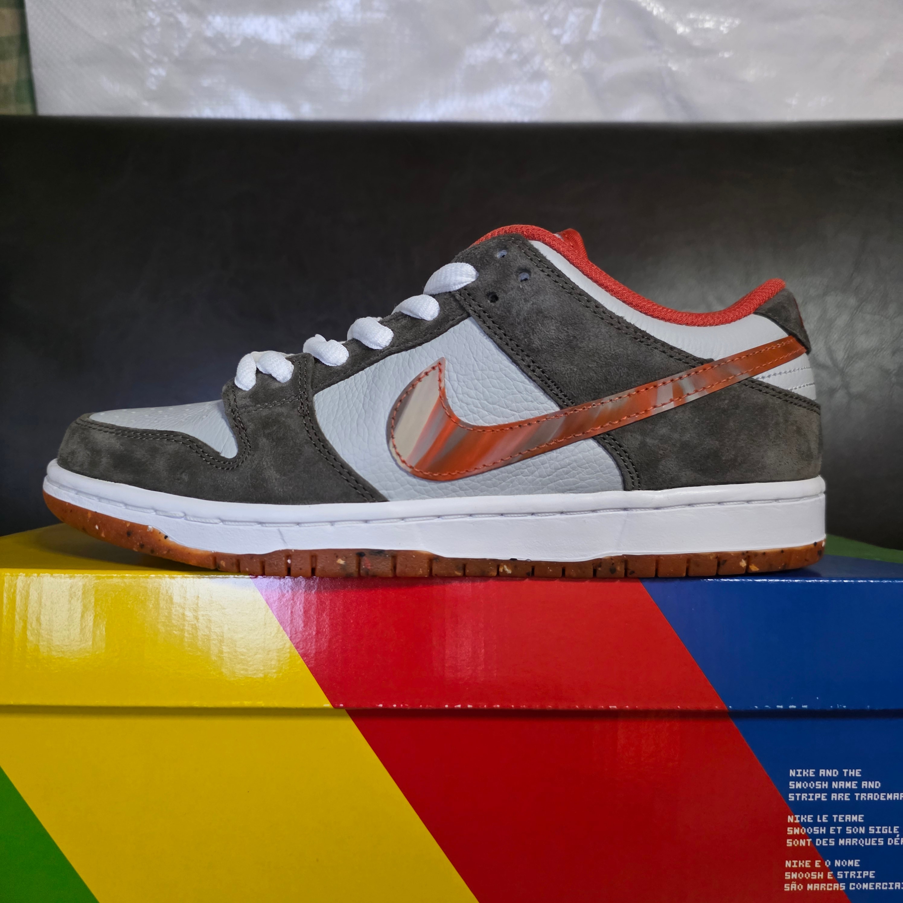 Crushed Skate Shop × Nike SB Dunk Low QS "Olive Grey/Mantra Orange"