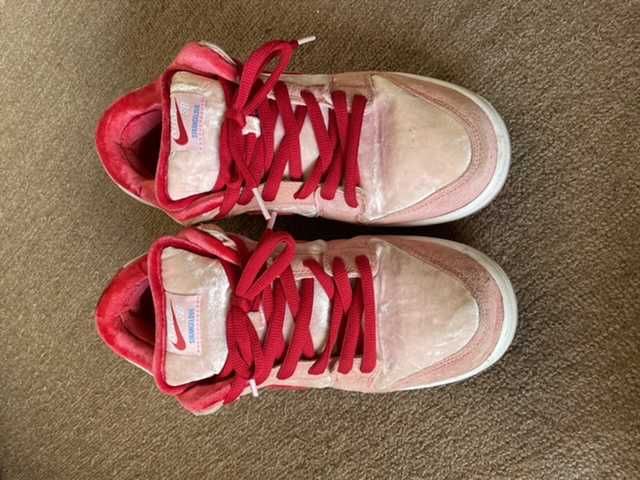 Strangelove × Nike SB Dunk Low "Valentine’s Day"