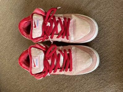 Strangelove × Nike SB Dunk Low "Valentine’s Day"