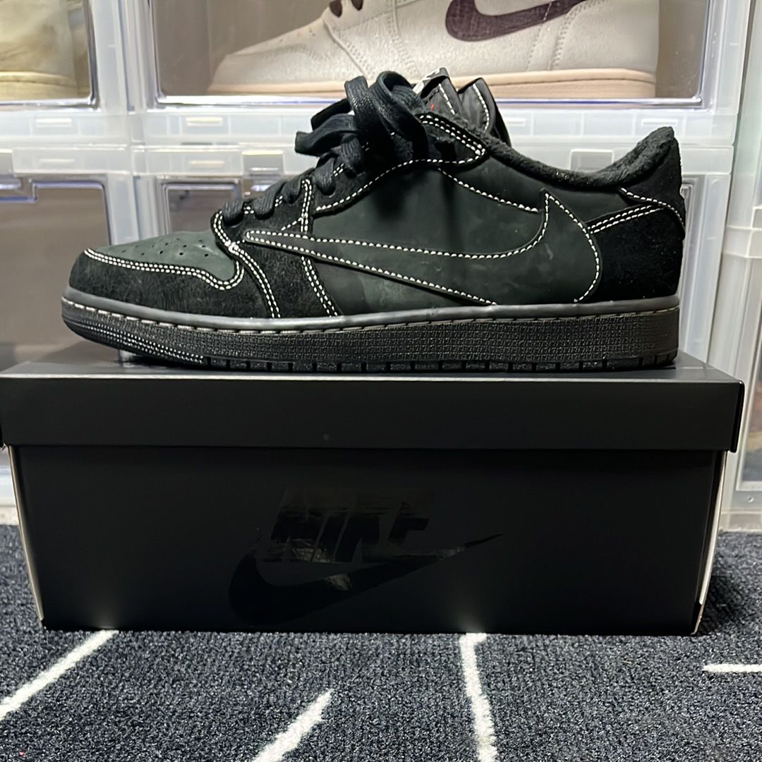 Travis Scott × Nike Air Jordan 1 Low OG SP "Black Phantom"