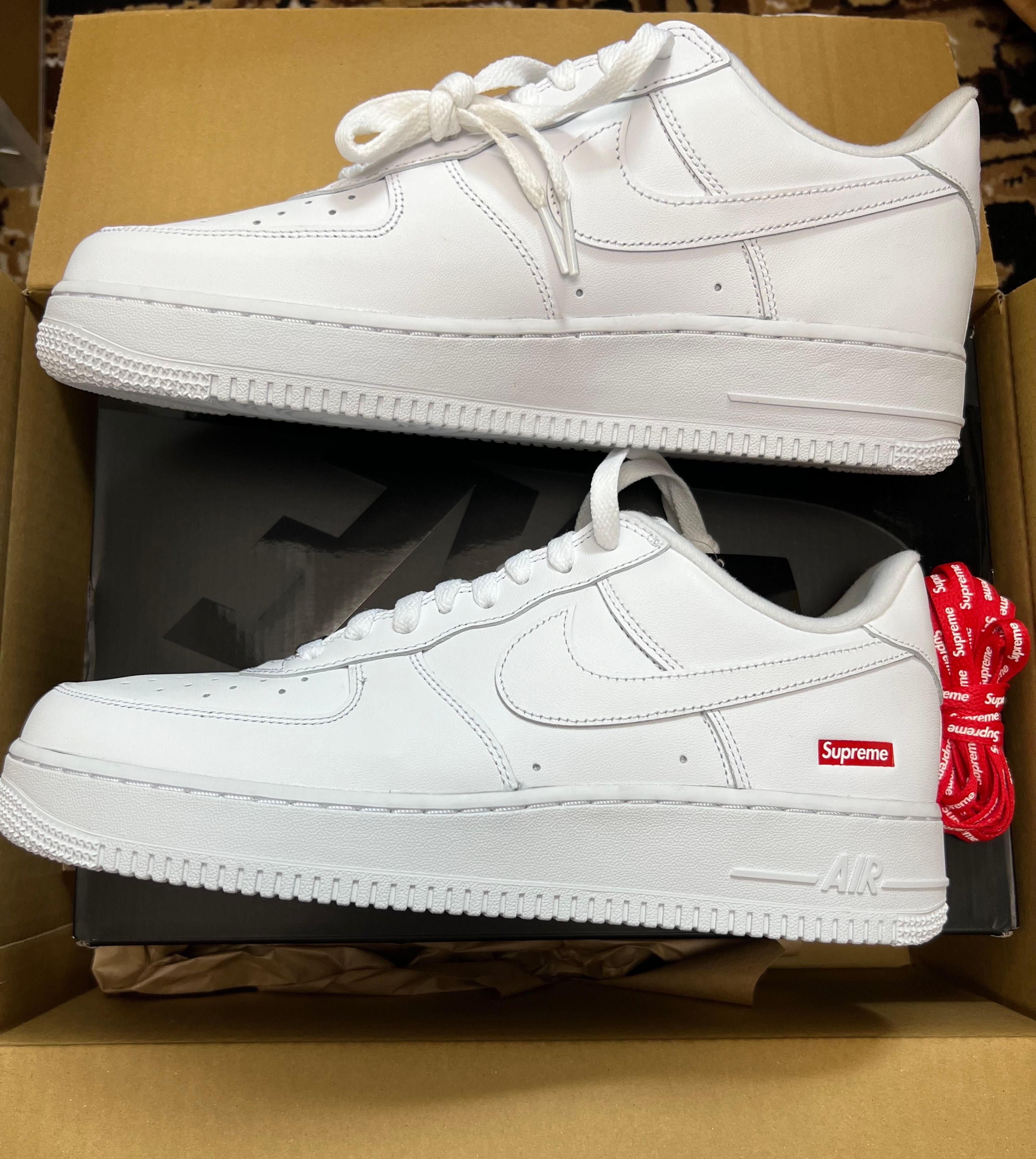 Supreme × Nike Air Force 1 Low "White"