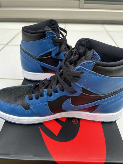 Nike Air Jordan 1 Retro High OG "Dark Marina Blue"