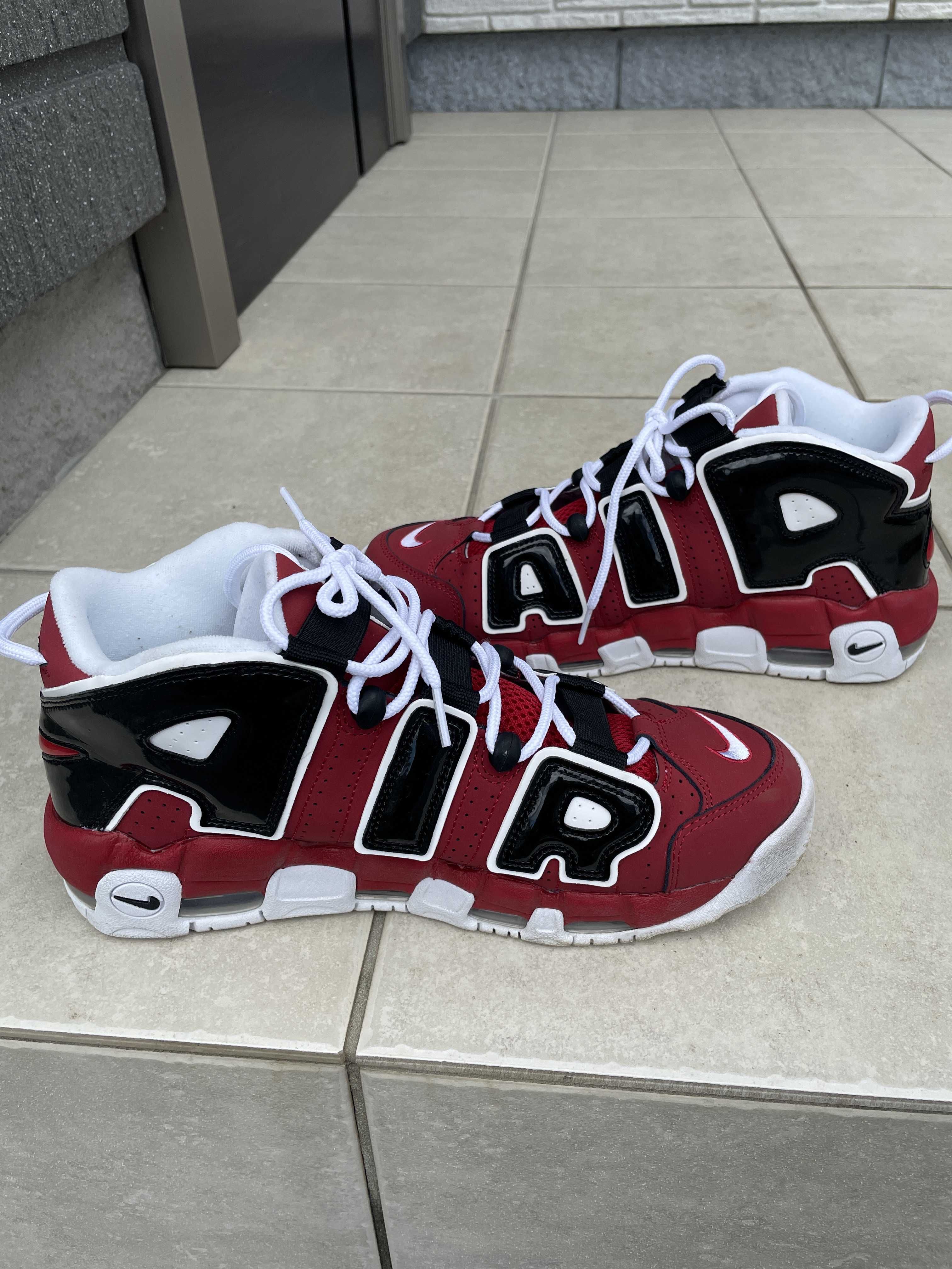 Nike Air More Uptempo ’96 "Black and Varsity Red" (2021)