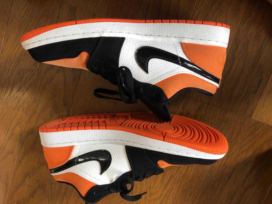 Nike Air Jordan 1 Low "Shattered Backboard"