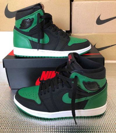 Nike Air Jordan 1 Retro High OG "Black/Pine Green" (2020)