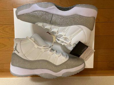 NIKE Women's AIR JORDAN 11 "METALLIC SILVER"