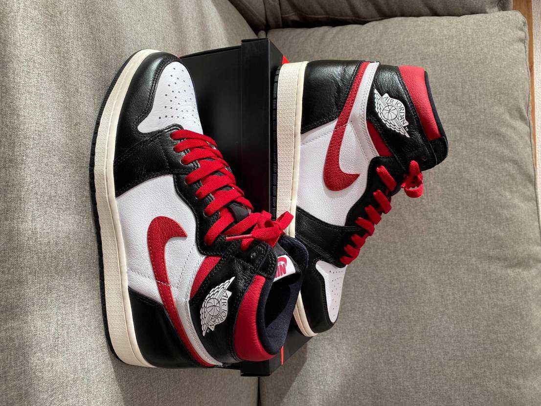 Nike Air Jordan 1 Retro High "Black/White/Sail/Gym Red"    