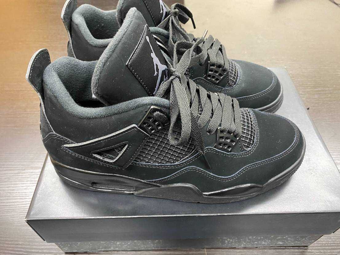 Nike Air Jordan 4 "Black Cat"