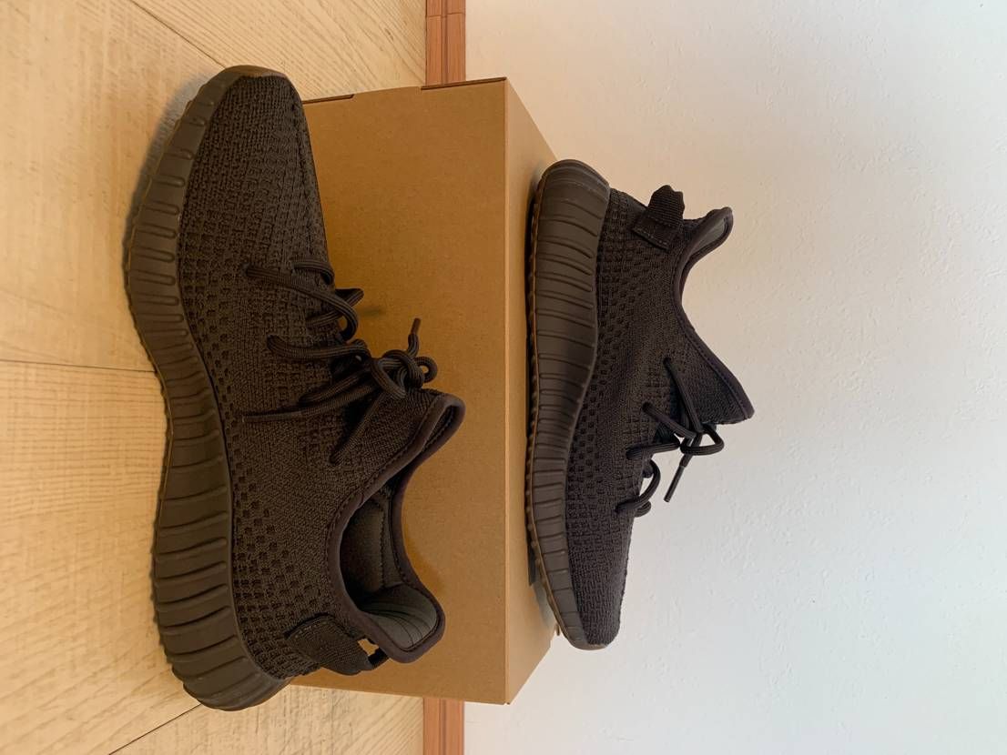 adidas YEEZY Boost 350 V2 "Cinder"