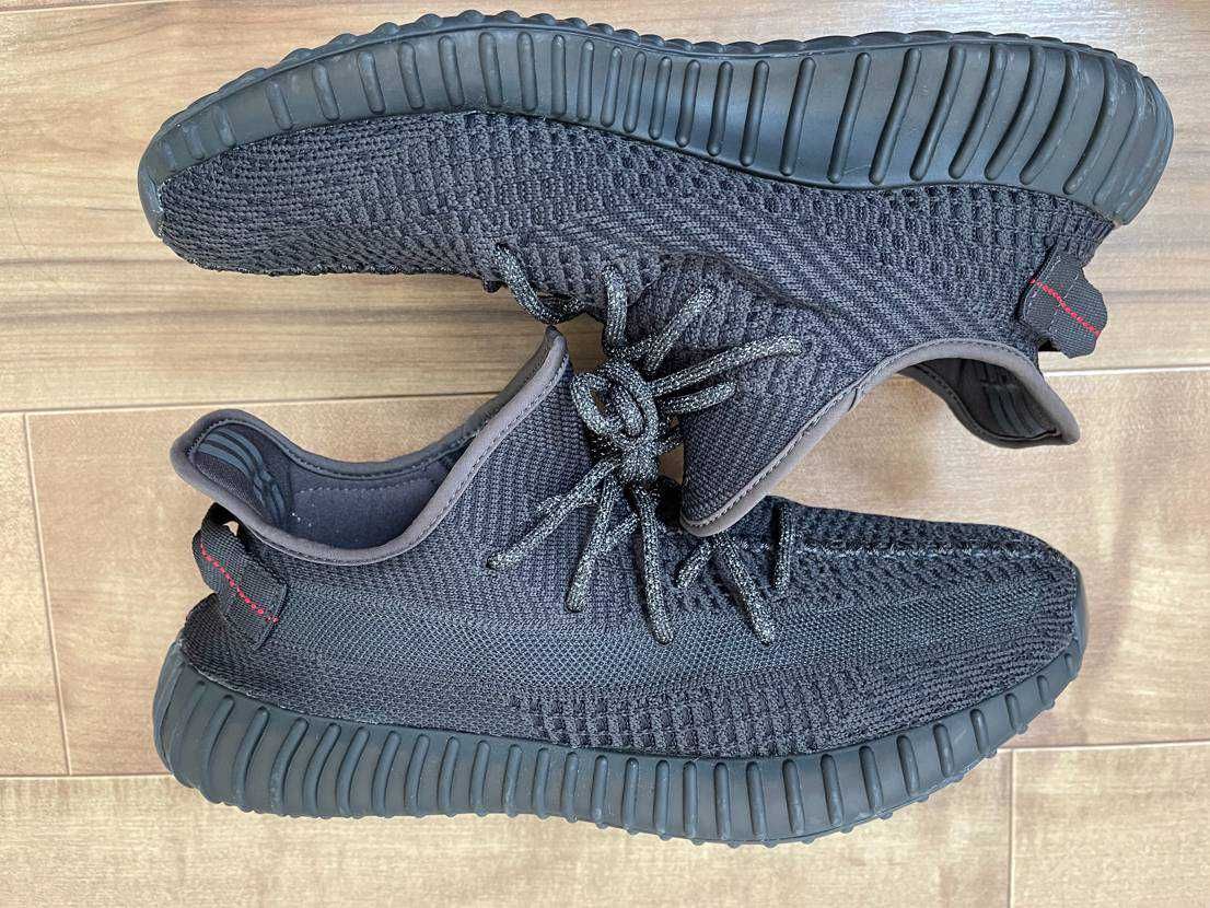 adidas YEEZY Boost 350 V2 "Black"