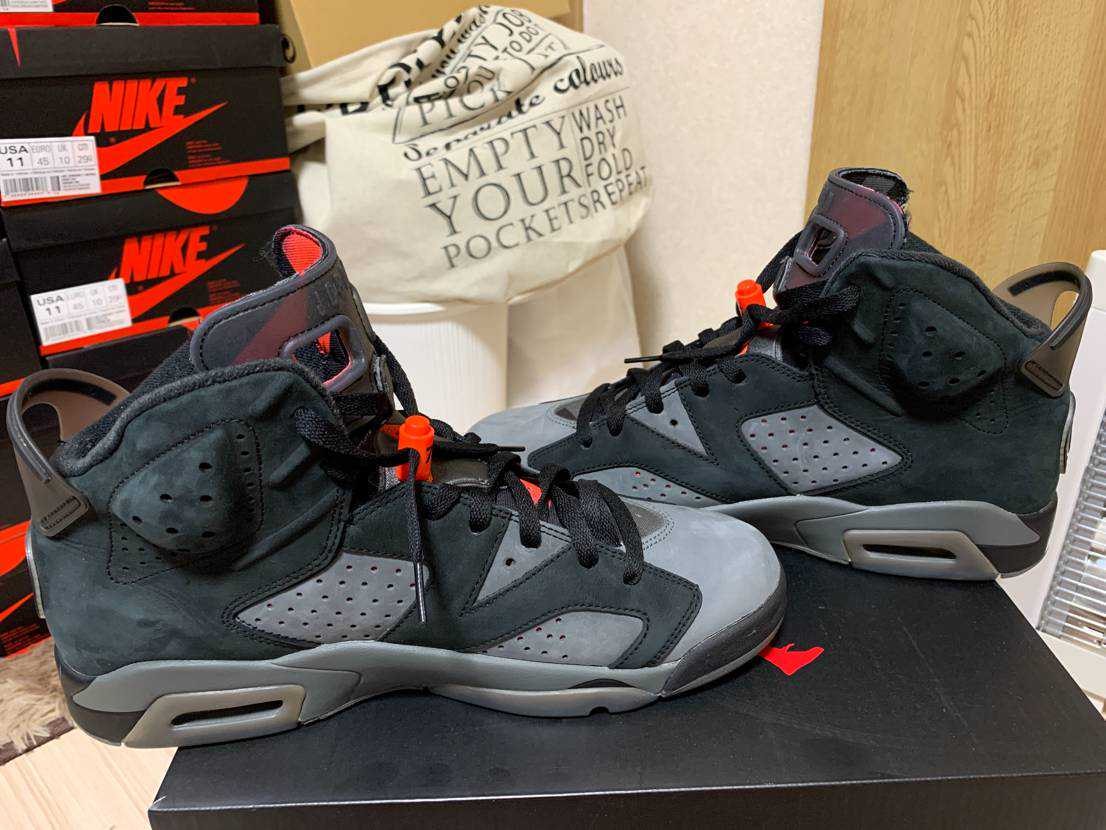 NIKE × PARIS SAINT GERMAIN AIR JORDAN 6 RETRO INFRARED