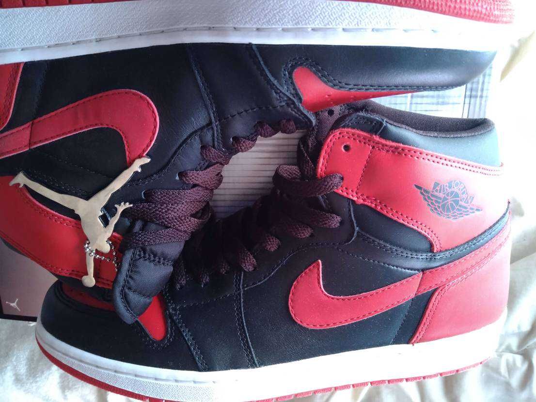 Nike Air Jordan 1 Retro High "Black Varsity Red/Bred"(2001)