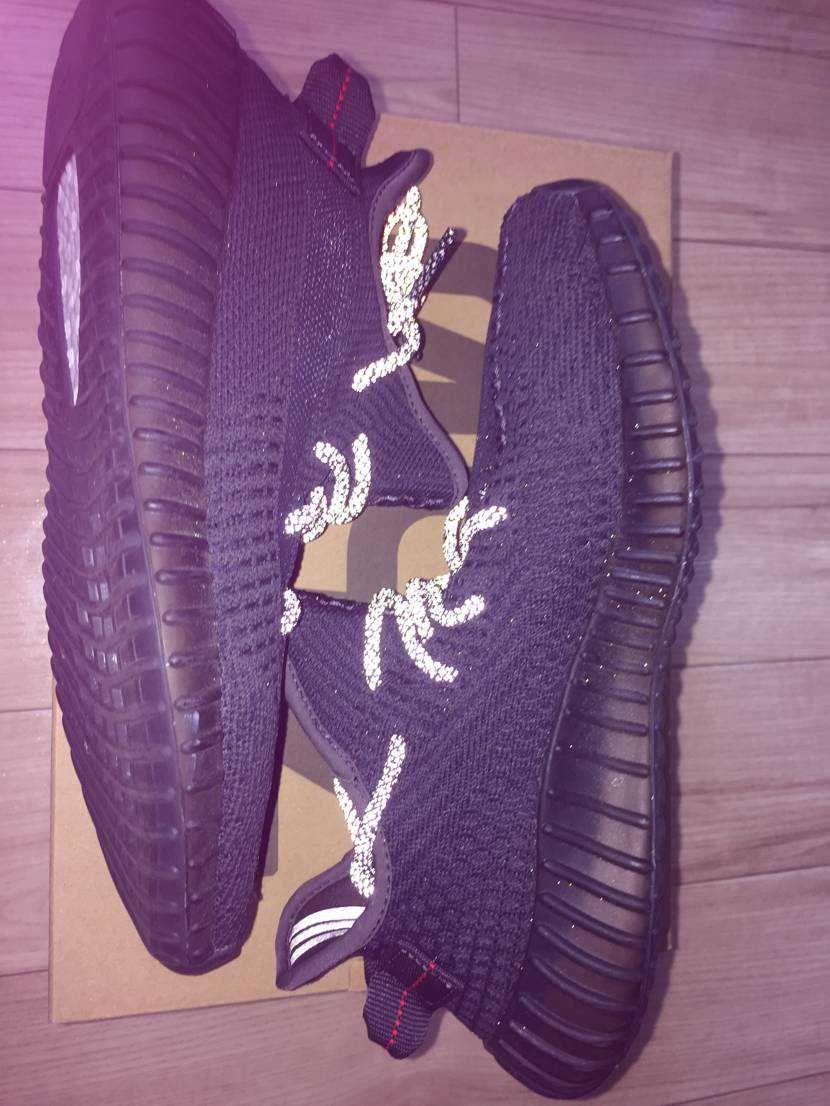 adidas YEEZY Boost 350 V2 "Black"