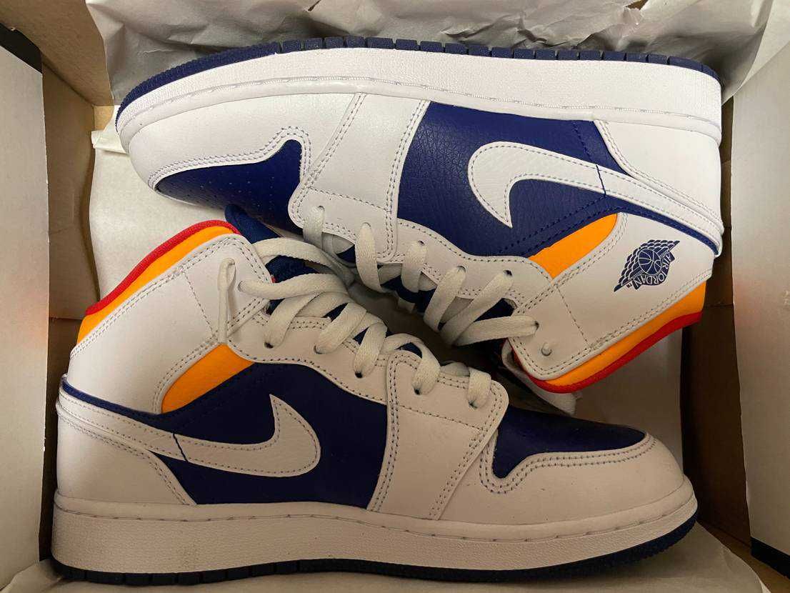 NIKE AIR JORDAN 1 MID GS "WHITE/NAVY/YELLOW"