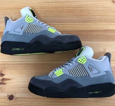 NIKE AIR JORDAN 4 RETRO LE "NEON"