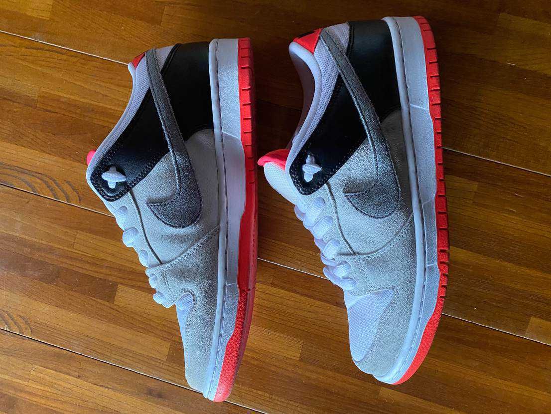 Nike SB Dunk Low "Infrared"