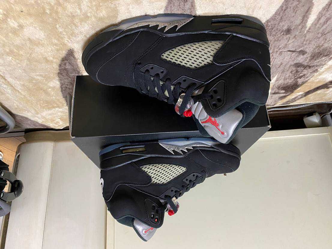 Nike Air Jordan 5 Retro OG "Black/Fire Red/Metallic Silver/White" (2016)