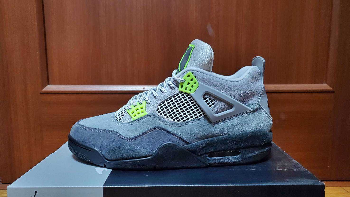 NIKE AIR JORDAN 4 RETRO LE "NEON"