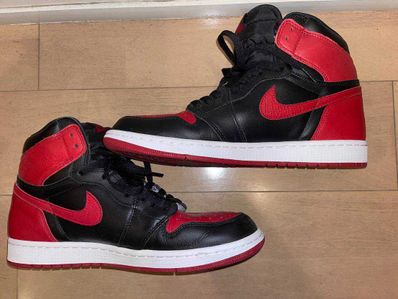 Nike Air Jordan 1 Retro High OG "Bred/Banned" (2016)