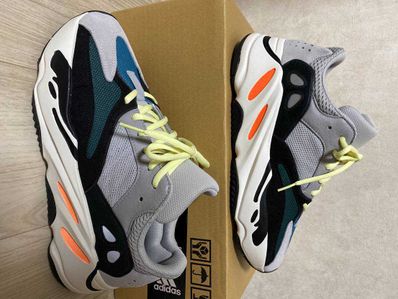 adidas YEEZY Boost 700 "Wave Runner"