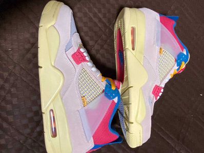 UNION × Nike Air Jordan 4 SP "Guava Ice/Light Fusion Red"