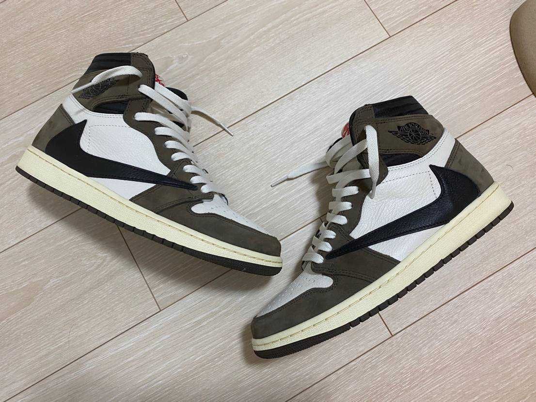 Travis Scott × Nike Air Jordan 1 Retro High OG TS SP "Sail/Dark Mocha"