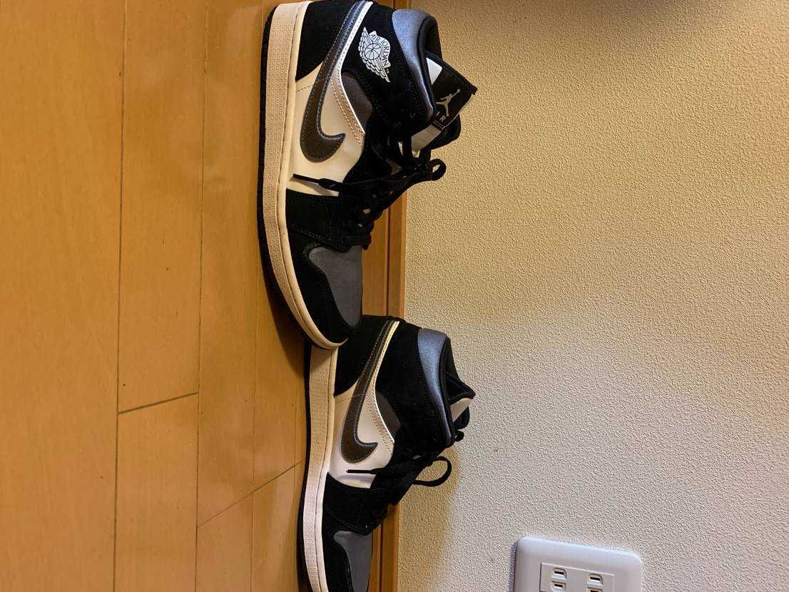 NIKE AIR JORDAN 1 MID SE "WHITE/BLACK/SATIN BLUE"