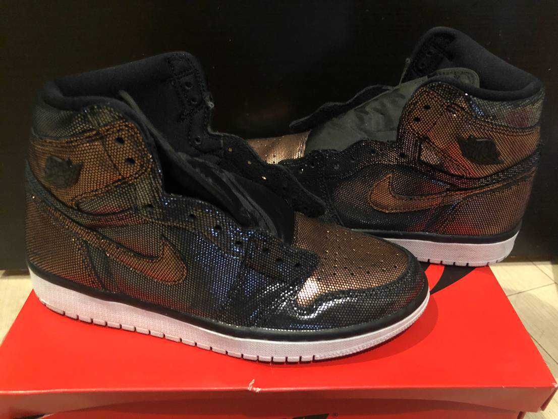 Nike Women's Air Jordan 1 High OG Fearless Metallic Rose Gold