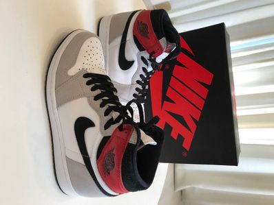 Nike Air Jordan 1 High OG "White/Black/Light Smoke Grey"