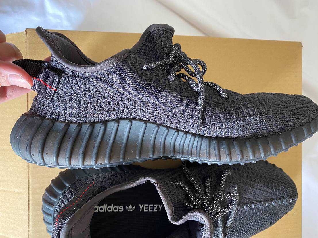 adidas YEEZY Boost 350 V2 "Black"