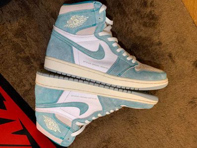 Nike Air Jordan 1 Retro High OG "Turbo Green"