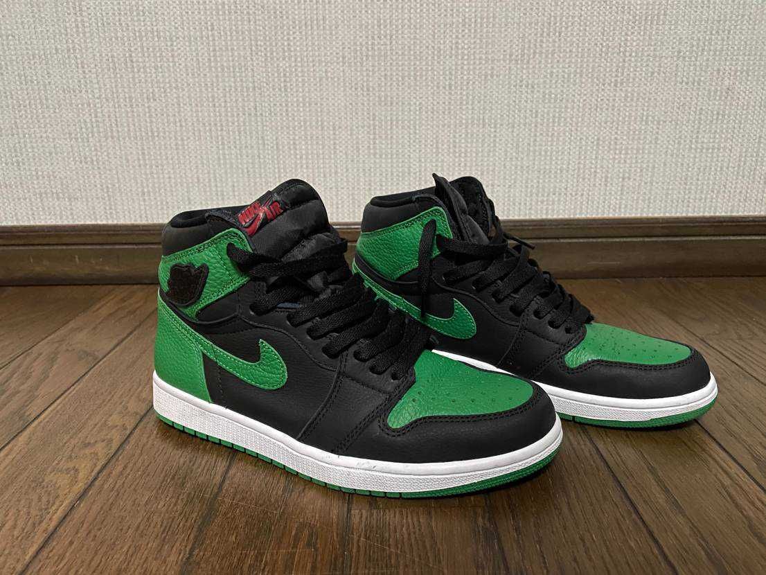 Nike Air Jordan 1 Retro High OG "Black/Pine Green" (2020)