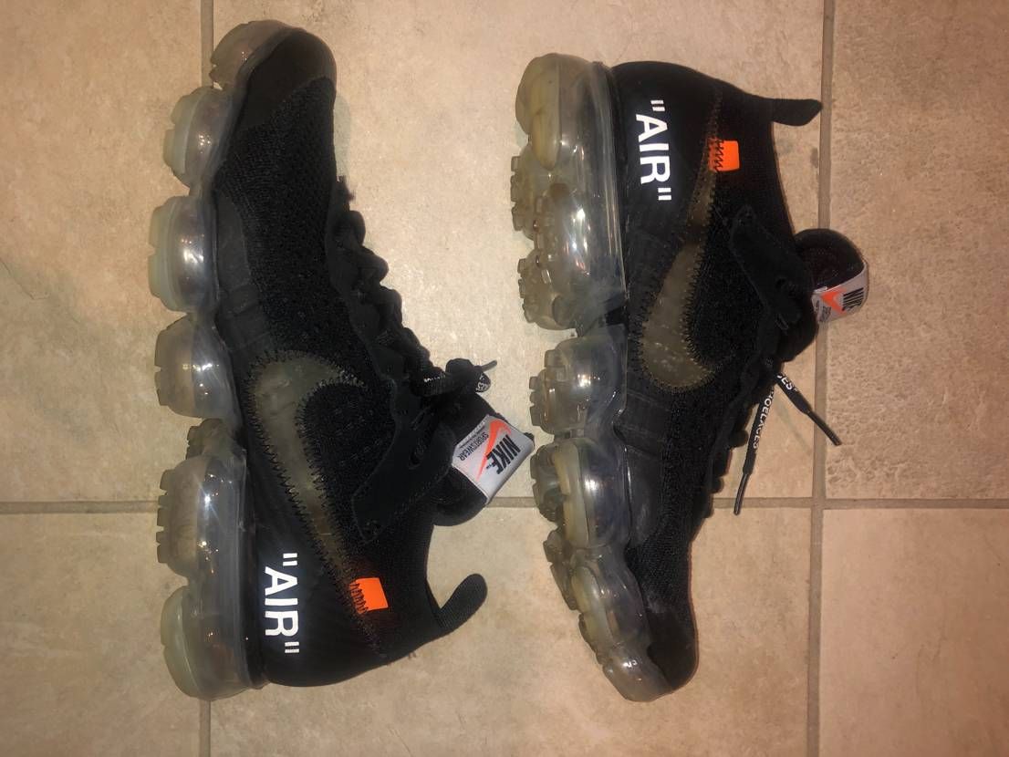 Off-White × Nike Air Vapormax "Black/Total Orange/Clear"