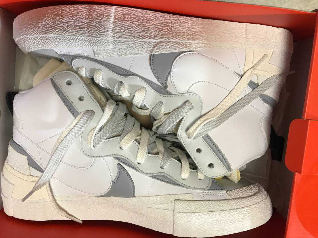 sacai × NIKE BLAZER MID "WHITE/WOLF GREY"