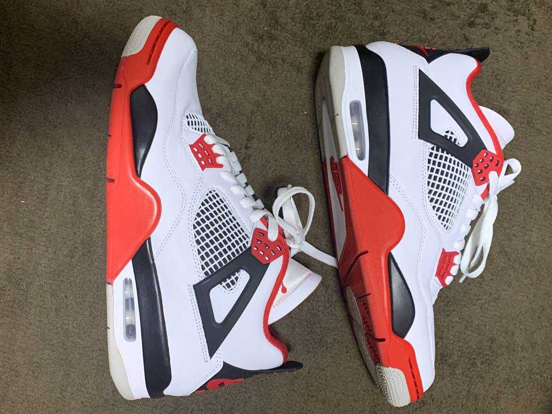 Nike Air Jordan 4 Retro OG "Fire Red" (2020)