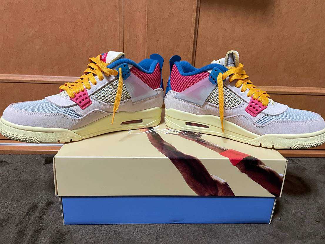 UNION × Nike Air Jordan 4 SP "Guava Ice/Light Fusion Red"