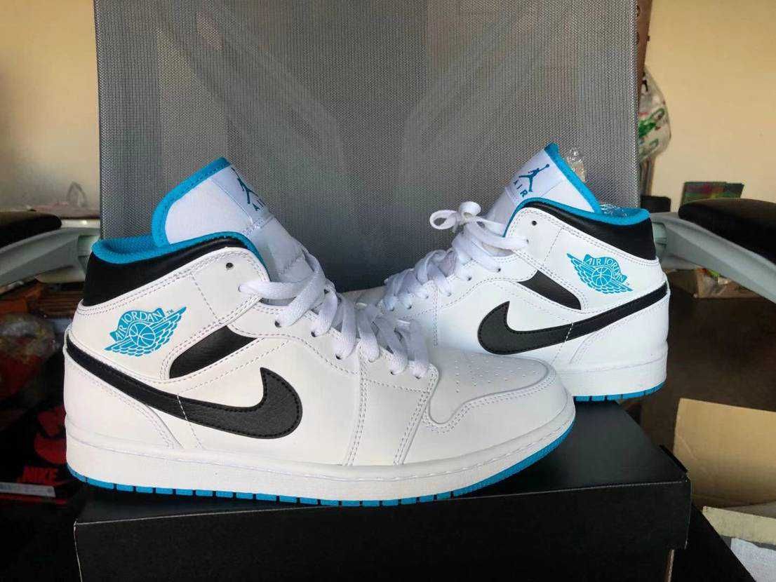 Nike Air Jordan 1 Mid "White/Laser blue"