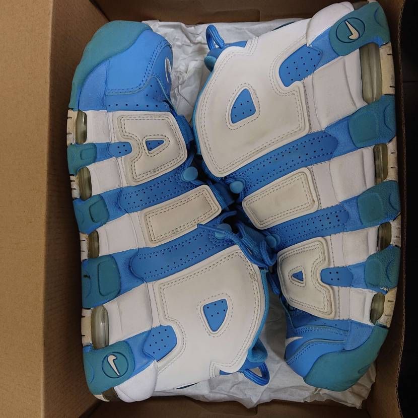 NIKE AIR MORE UPTEMPO "UNIVERSITY BLUE"