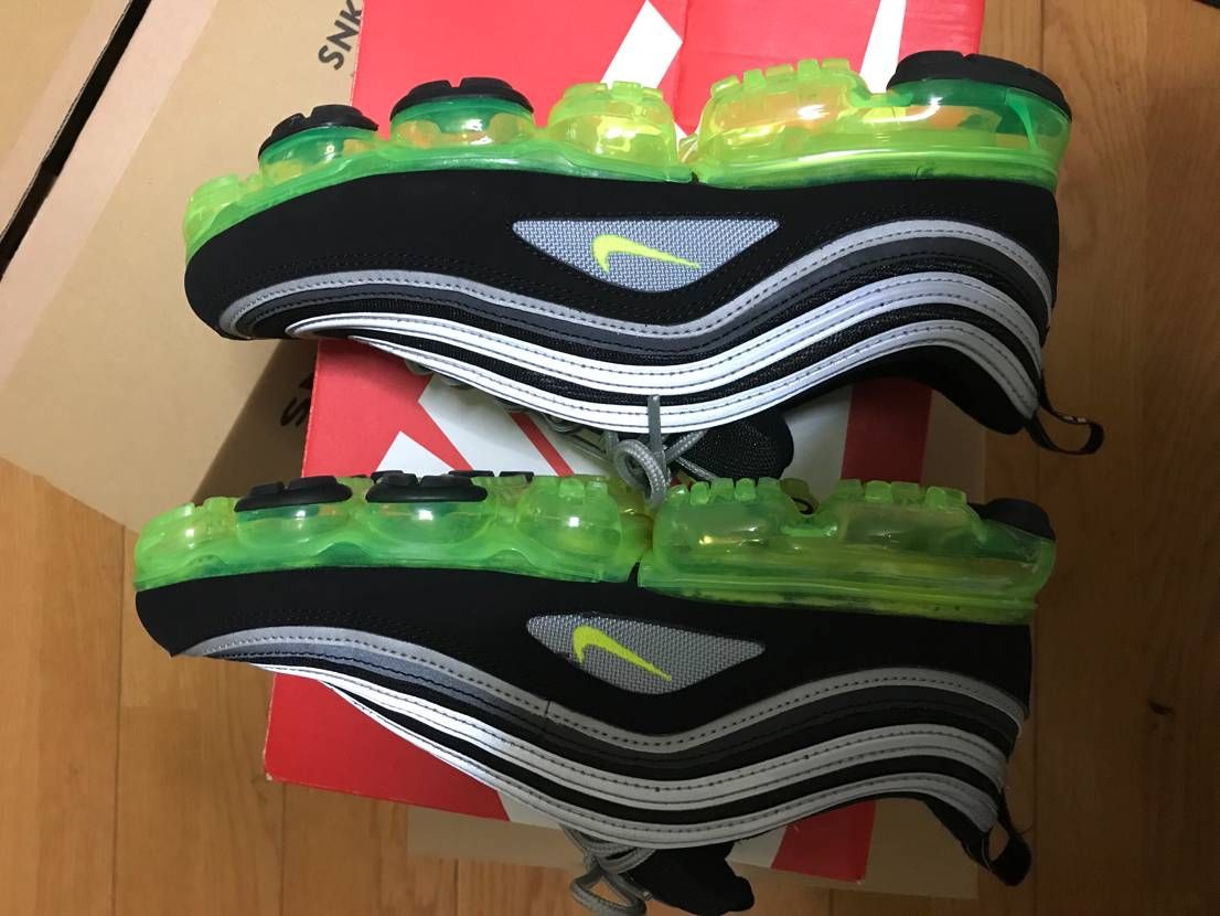 Nike Air Vapormax 95 "Neon"