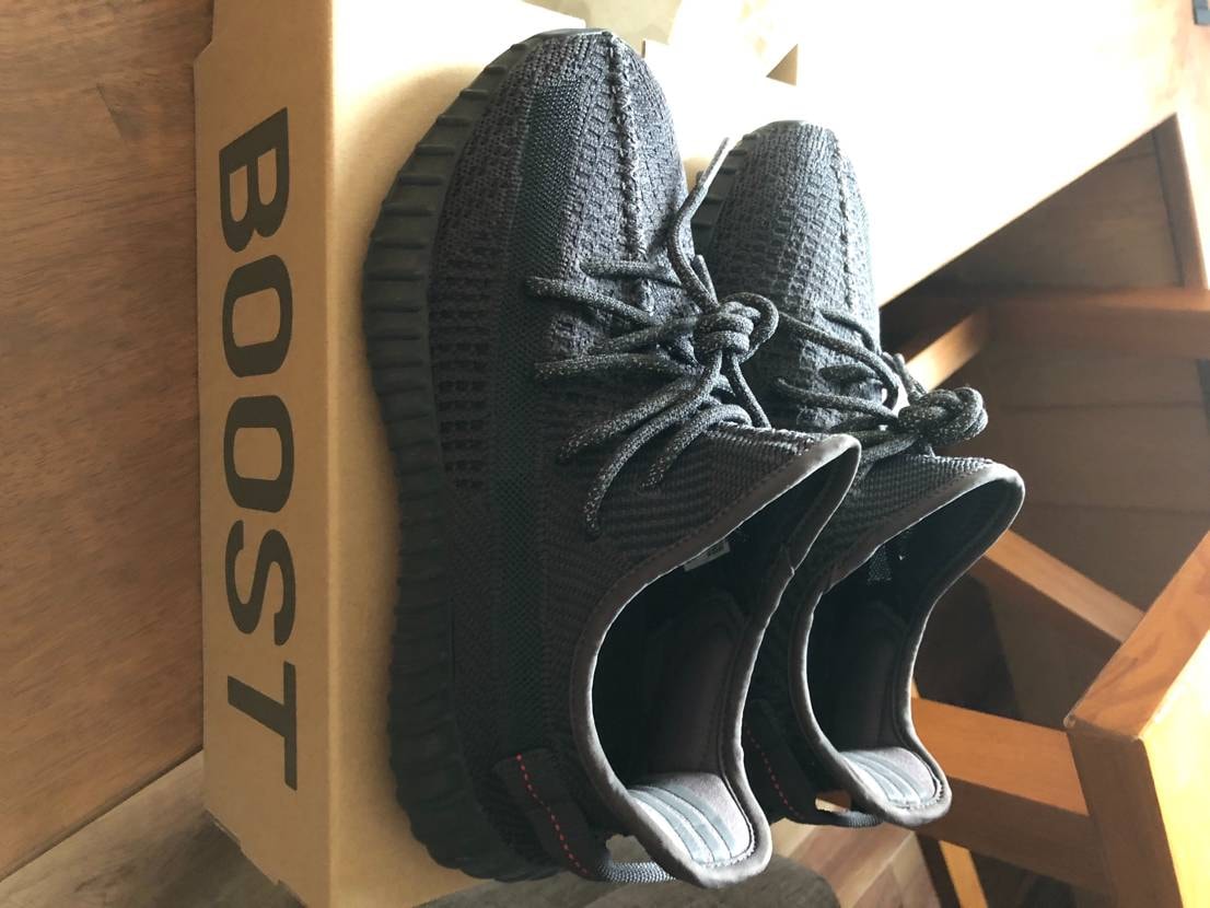 adidas YEEZY Boost 350 V2 "Black"