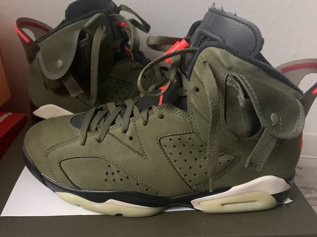 Travis Scott × Nike Air Jordan 6 Retro "Medium Olive"